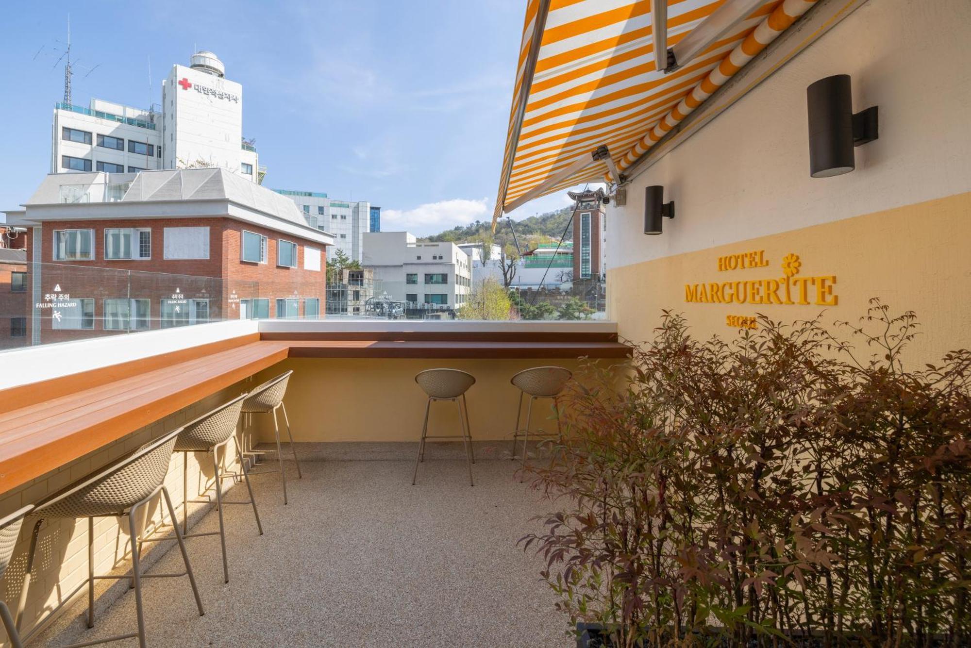 2025 Renovated- Hotel Marguerite Seoul Exteriör bild