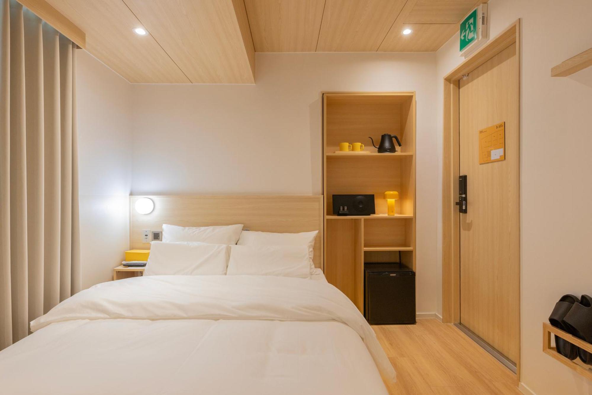 2025 Renovated- Hotel Marguerite Seoul Exteriör bild